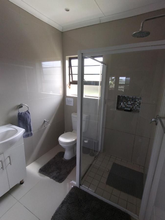 2 Bedroom Guest Suite At A-Frame Glengariff Beach Glen Eden ภายนอก รูปภาพ